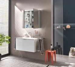 Emco Flat 2 Design LED-Lichtspiegelschrank 60 Cm, Mit Lichtsegel, 1 Tür -Duravit Verkaufsgeschäft emco spiegelschraenke flat2 design led lichtspiegelschrank 9222921