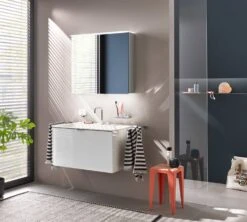 Emco Flat 2 Design LED-Lichtspiegelschrank 60 Cm, Mit Lichtsegel, 1 Tür -Duravit Verkaufsgeschäft emco spiegelschraenke flat2 design led lichtspiegelschrank 9222984