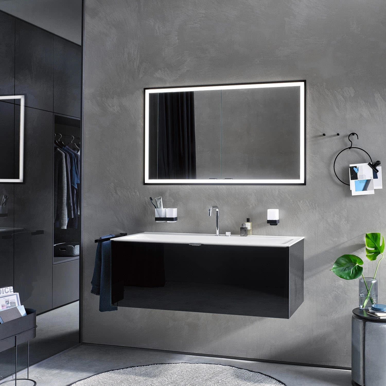 Emco Prime Black LED-Lichtspiegelschrank 60 Cm, 2 Türen, Unterputzmodell 3 Emco Prime Black LED-Lichtspiegelschrank 60 Cm, 2 Türen, Unterputzmodell