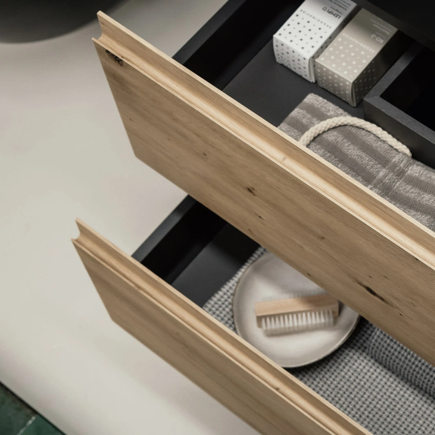 LAUFEN LANI Waschtischplatte Mit Ausschnitt Links Mit Unterschrank 120 Cm Mit 2 Schubladen 3 LAUFEN LANI Waschtischplatte Mit Ausschnitt Links Mit Unterschrank 120 Cm Mit 2 Schubladen