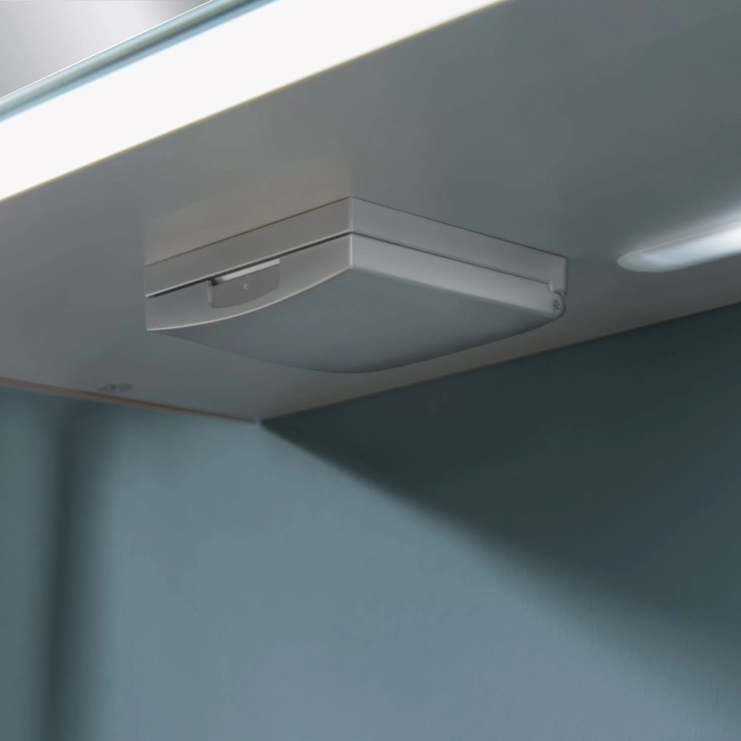 Sanipa Reflection Melamin-Spiegelschrank MILO 130 Mit 3 Türen 7 Sanipa Reflection Melamin-Spiegelschrank MILO 130 Mit 3 Türen - Image 5