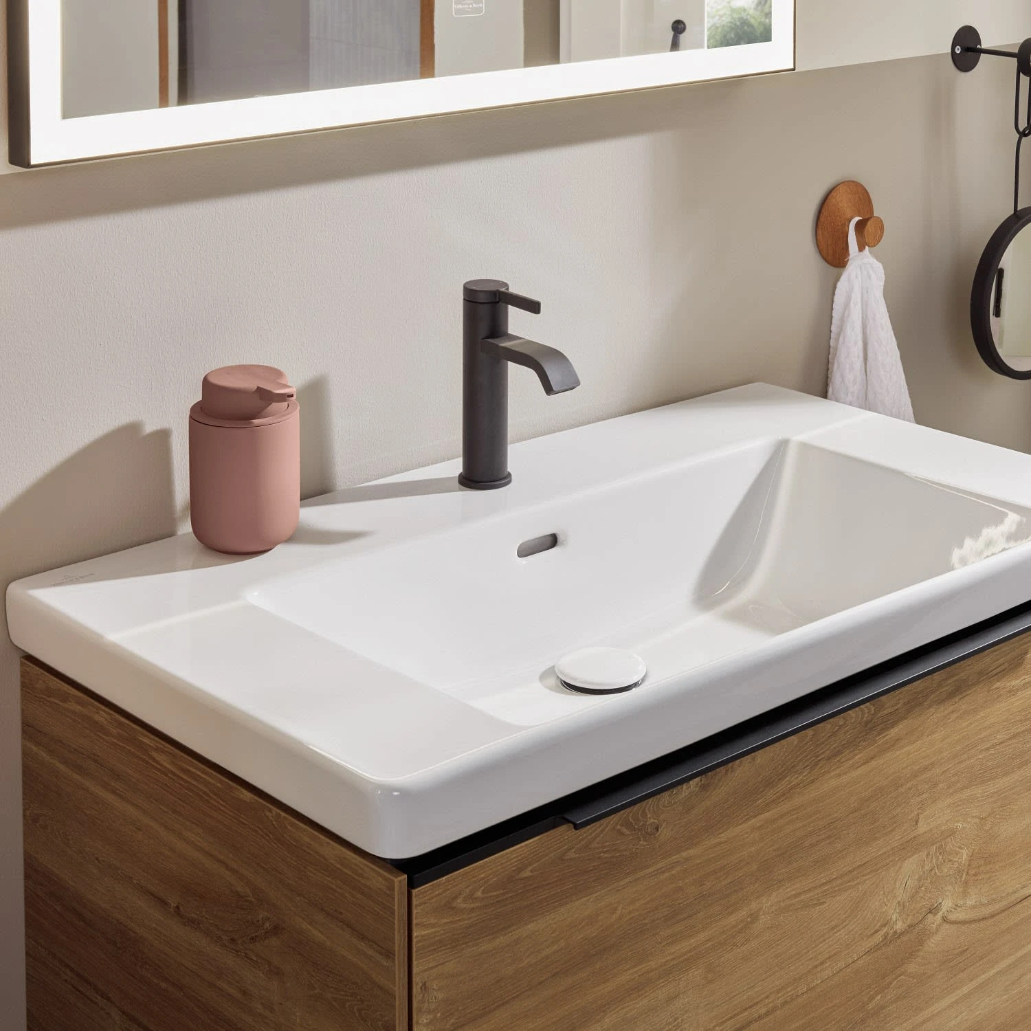 Villeroy & Boch Subway 3.0 Möbelset Mit 1 Auszug Ohne Spiegel, Griffleiste In Aluminium Volcano Black, 80 Cm 3 Villeroy & Boch Subway 3.0 Möbelset Mit 1 Auszug Ohne Spiegel, Griffleiste In Aluminium Volcano Black, 80 Cm - Image 2