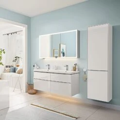 Villeroy & Boch Subway 3.0 Hochschrank, 1 Wäscheklappe Und 1 Tür, Anschlag Links, Griff Glänzend 8 Villeroy & Boch Subway 3.0 Hochschrank, 1 Wäscheklappe Und 1 Tür, Anschlag Links, Griff Glänzend -Duravit Verkaufsgeschäft villeroy boch alle kollektionen subway 3 4843133